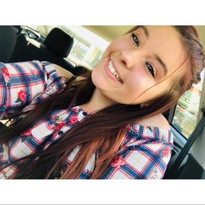 Meet your Posher, Alana